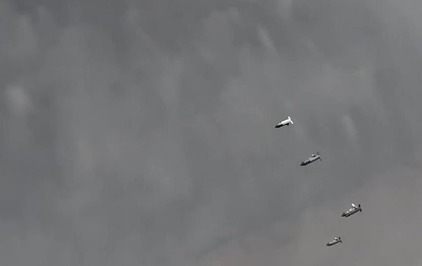 Ізюмська громада знеструмлена КАБами, є постраждалі і руйнування