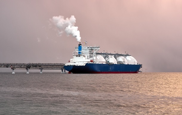 Світ на межі катастрофи через брак СПГ – FT