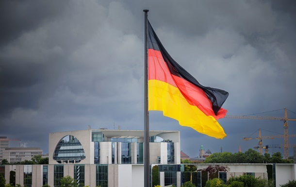 У Німеччині видали ордер на арешт українця, який працював на розвідку РФ