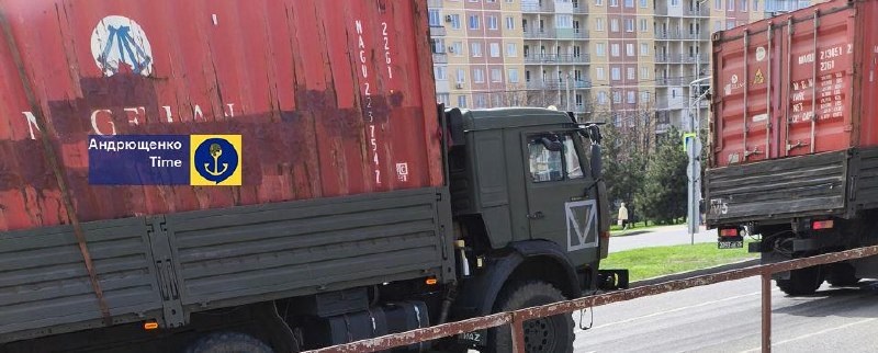 Росія доставляє “таємничі” контейнери з Ростова до Бердянська – Андрющенко
