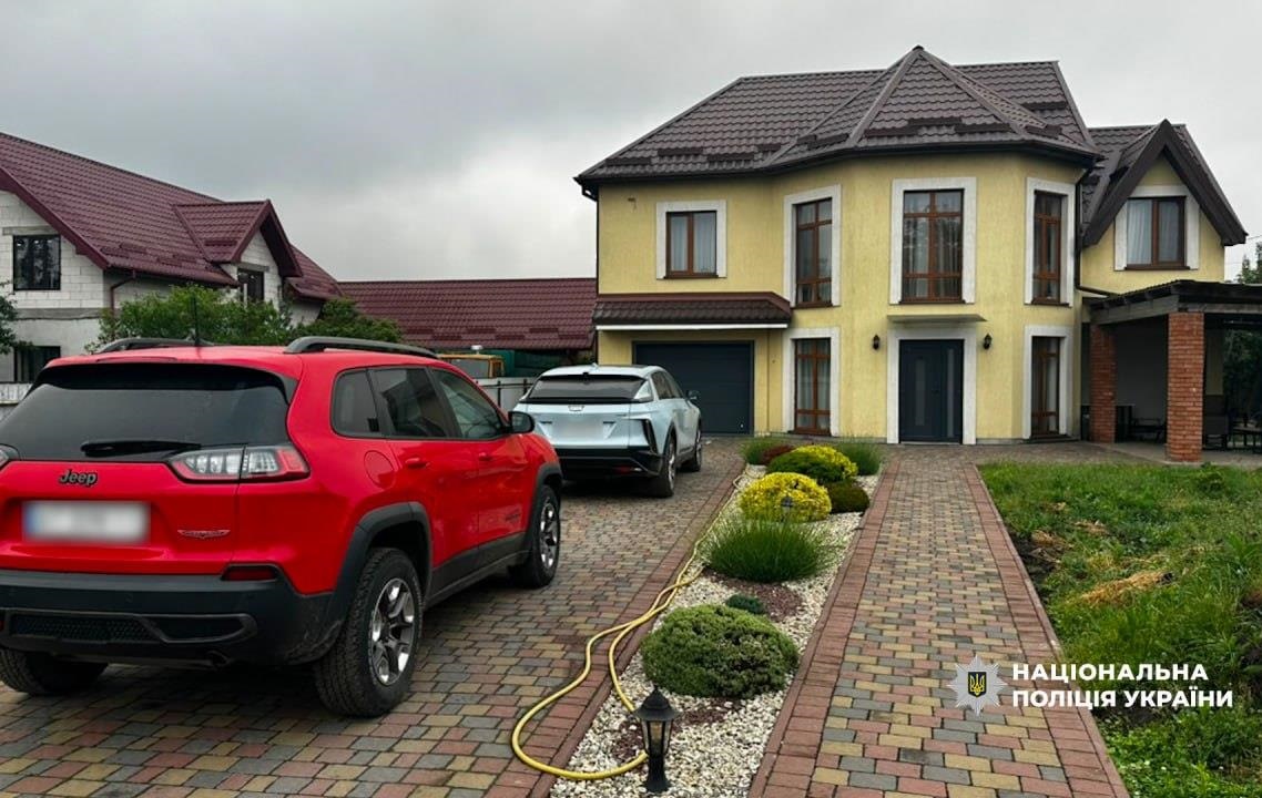 Операція Ескулап: в 16 регіонах обшуки у ВЛК
