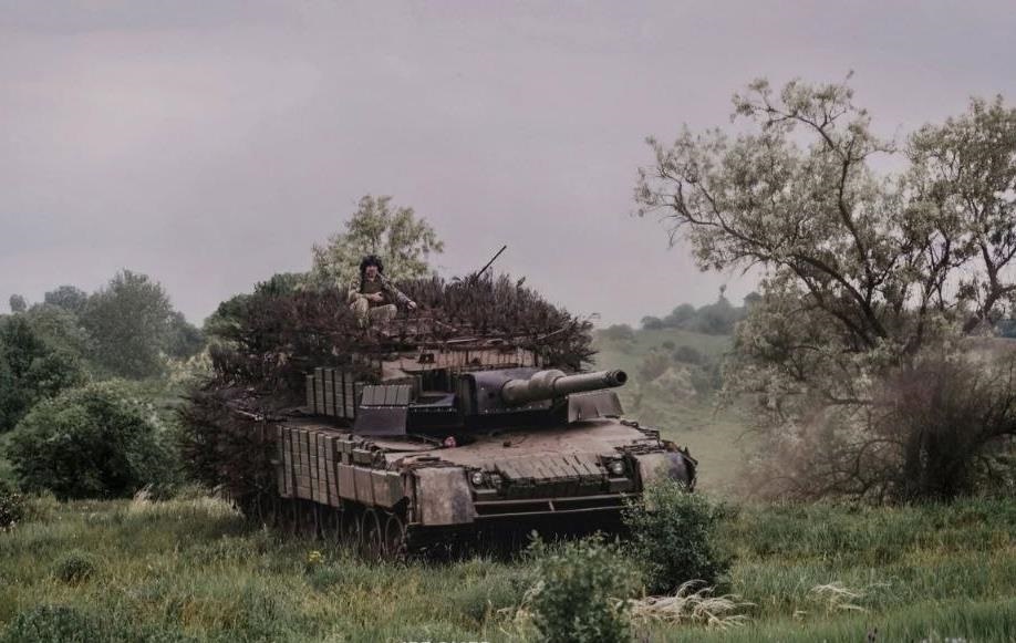 Російська армія тисне на 11 напрямках – Генштаб