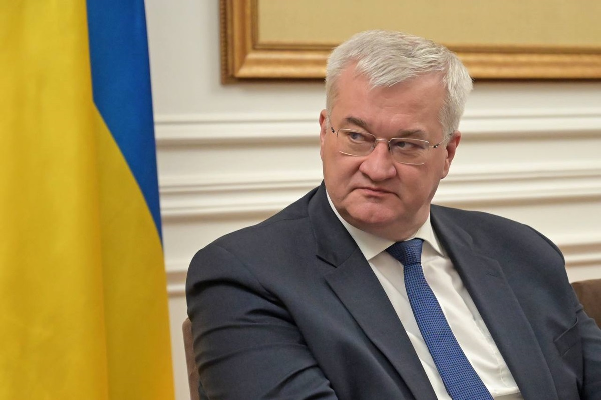 Україна збереже обмеження для росіян після війни