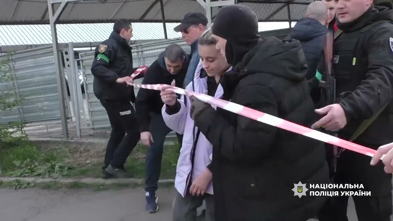 Наказували бити ракетами по ЖК: слідчі повідомили про підозру генерал-майору та полковнику армії рф